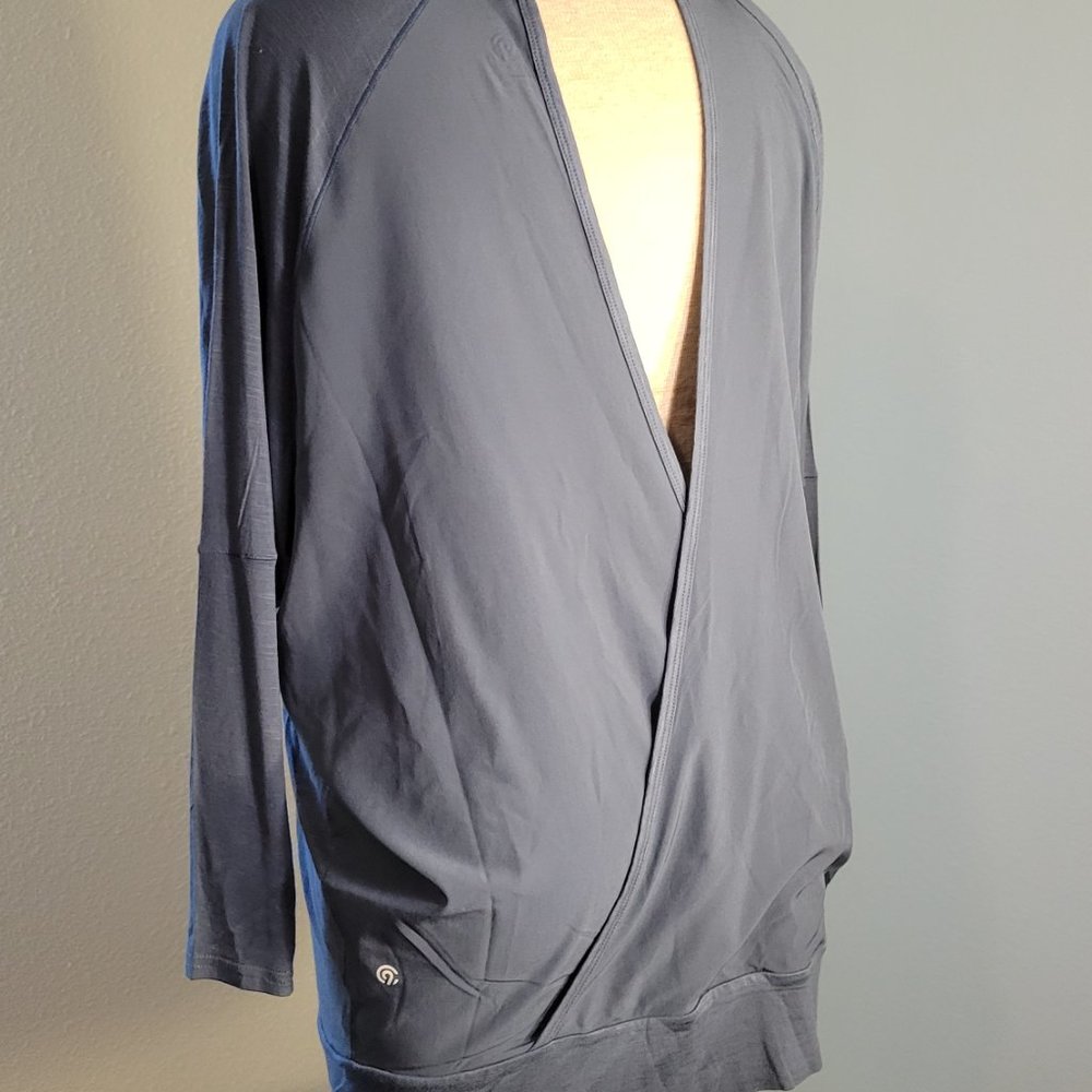 C9 BY CHAMPION Long Sleeve Open Back Training Shirt || BLUE - Picture 10 of 10